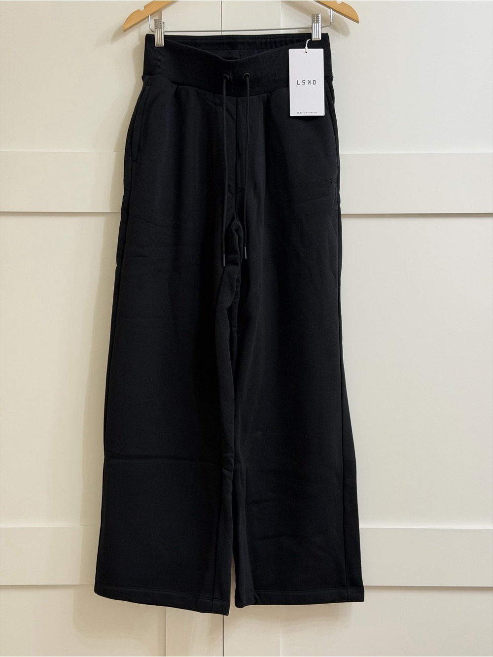 LSKD Go-To Wide Leg Track Pant in Black, Size Small - Picture 7 of 13